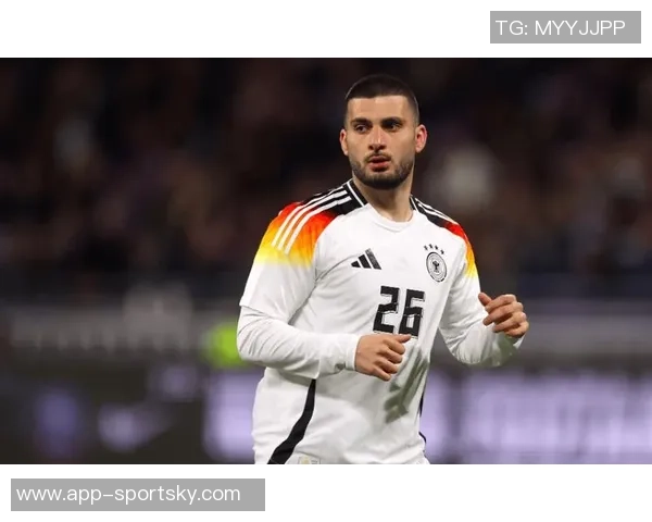 翁达夫谈战多特三球表现:这样的顺利状态不是每周都能享受的 翁达夫谈战多特三球表现:这样的顺利状态不是每周都能享受的