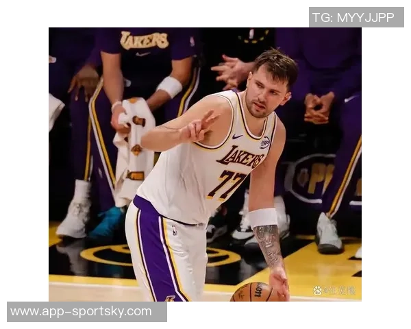 赛季至今得分榜揭晓东契奇领跑字母哥与SGA紧随其后并列第二 赛季至今得分榜揭晓东契奇领跑字母哥与SGA紧随其后并列第二